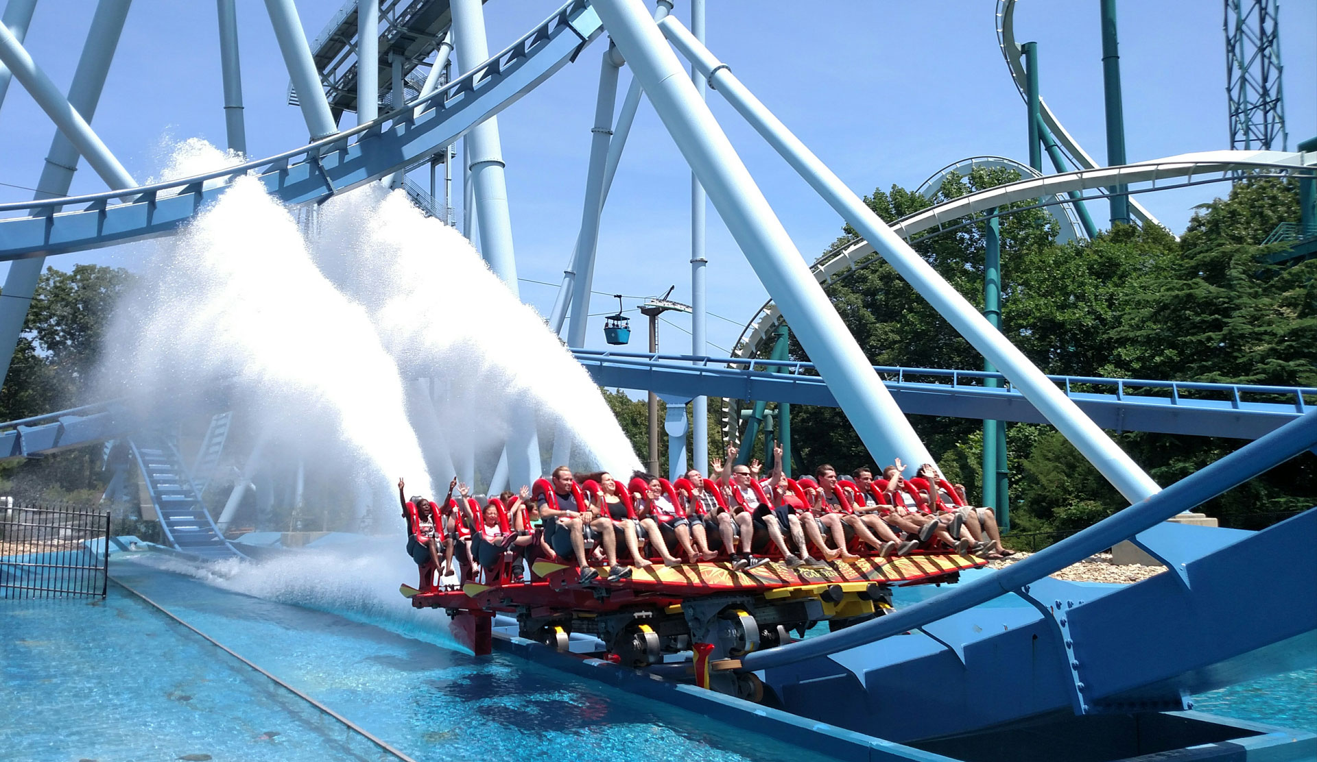 SheiKra - Floorless Dive Roller Coaster