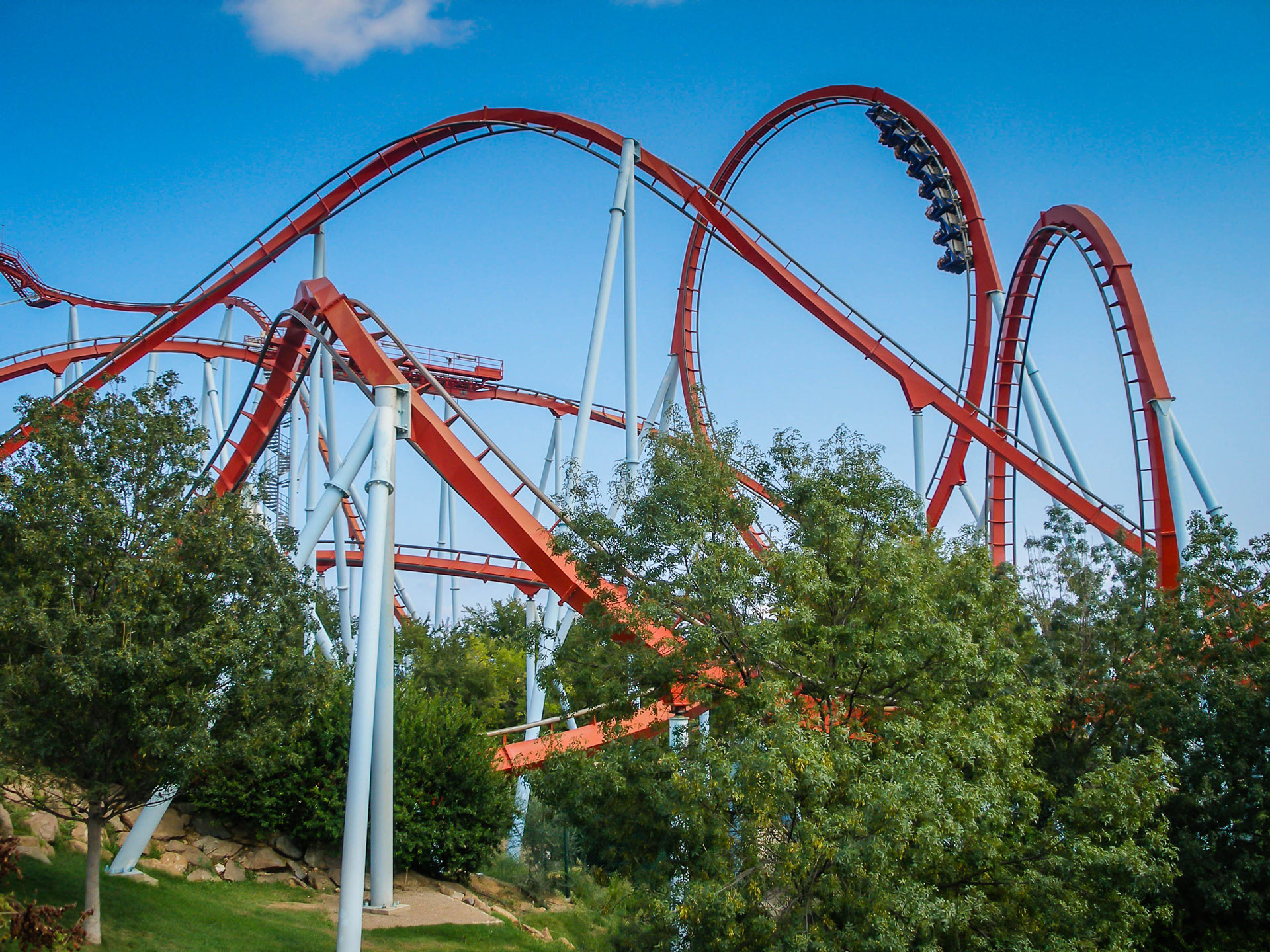 MULTI-LOOPING COASTERS - COASTERFORCE