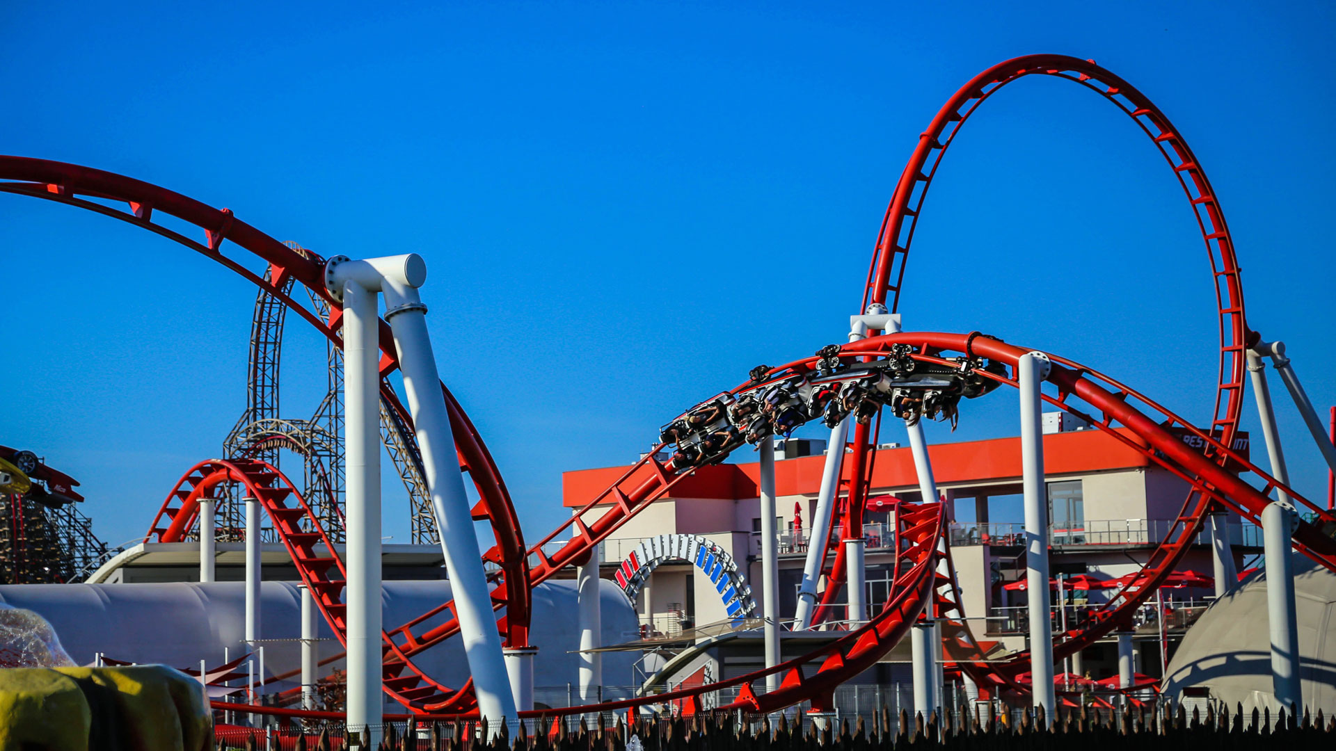 Rock 'n' Roller Coaster - POV - Walt Disney World / Disney's Hollywood  Studios - Vekoma - LSMcoaster 